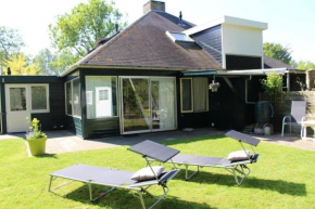 Ferienhaus in Stavenisse mit Garten, Grill und Terrasse